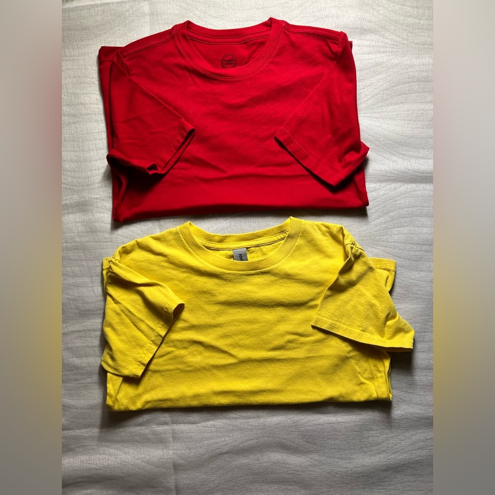 Gildan Kids Short Sleeve Tees - Red and Yellow